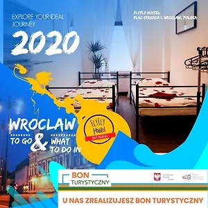 Flyfly , Darmowy Parking , Rezerwuj Przez Urzadzenia Mobilne -10 Procent Hostel Wroclaw