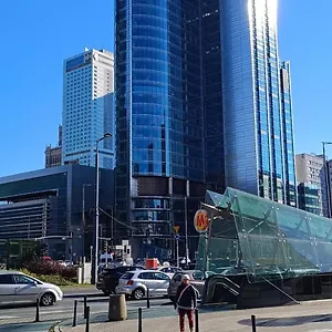 Apartman Centrum - Metro Rondo Onz